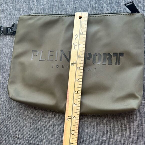 PLEIN SPORTS
 CLUTCH WITH PLEIN SPORT LOGO - Picture 11 of 14